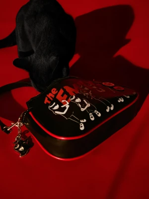 Bershka Torba Emily The Strange Kobieta Czarny