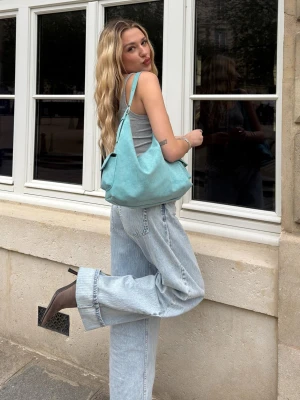 Bershka Torba Typu Worek Efekt Zamszu Kobieta Turkusowy