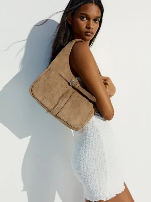 Bershka Torba Worek Z Efektem Zamszu Kobieta Brązowy