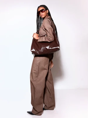 Bershka Torebka Z Efektem Lakieru Kobieta Brązowy