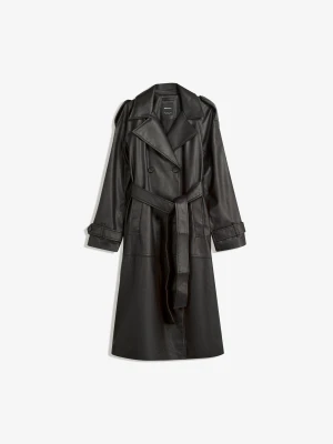 Bershka Trencz Ze Sztucznej Skóry Kobieta Czarny