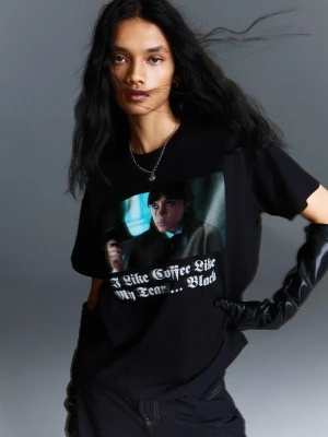 Zdjęcie produktu Bershka Wednesday – Koszulka Z Krótkim Rękawem I Nadrukiem Kobieta Czarny