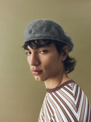 Bershka Wełniany Beret Mężczyzna Szary