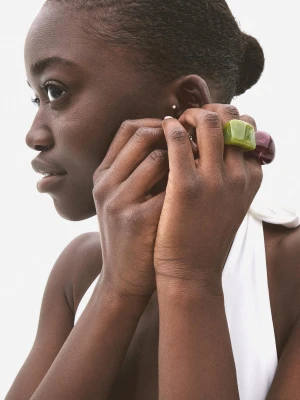 Bershka Zestaw 2 Pierścionków Kobieta Bordowy