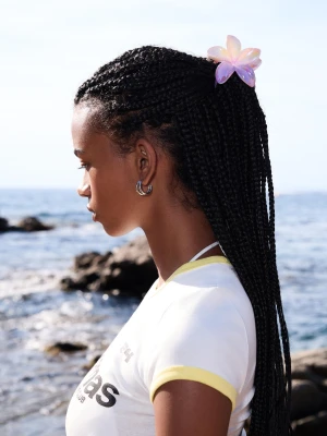 Bershka Zestaw 2 Spinek Do Włosów Z Kwiatem Kobieta Fioletowy