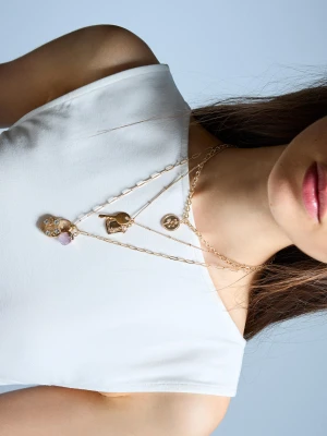Bershka Zestaw 3 Naszyjników Z Zawieszką Kobieta Złoty