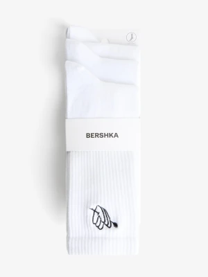 Bershka Zestaw 3 Par Skarpetek Z Haftem Mężczyzna Biały