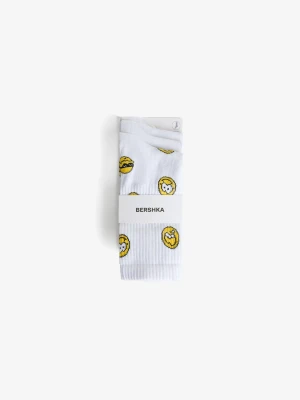 Bershka Zestaw 3 Par Skarpetek Z Nadrukiem Mężczyzna Biały