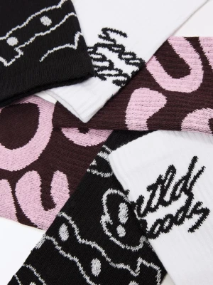 Bershka Zestaw 3 Par Skarpetek Z Nadrukiem Mężczyzna Biały