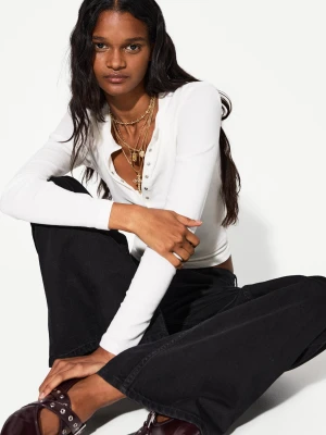 Bershka Zestaw 4 Naszyjników Z Wisiorkami Kobieta Złoty