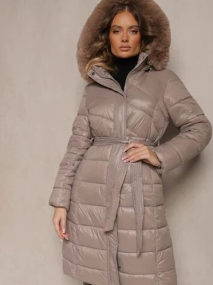 Beżowa Długa Kurtka Pikowana z Odpinanym Kapturem Ozdobionym Futerkiem i Paskiem Iveleti j.style