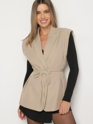 Beżowa Garniturowa Kamizelka z Usztywnioną Linią Ramion i Paskiem Dannelli jusdepom