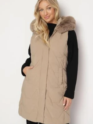 Beżowa Kamizelka Pikowana z Futerkiem i Kapturem Innarella jstyle