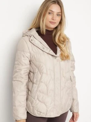 Beżowa Pikowana Kurtka Przejściowa o Klasycznym Kroju z Kapturem Tavitte bh forever