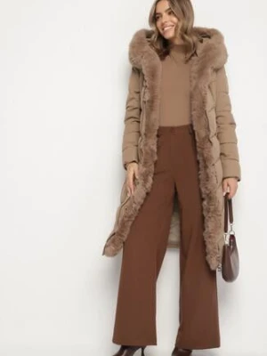 Beżowa Pikowana Kurtka z Futerkowym Obszyciem i Paskiem Samiria swest