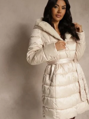 Beżowa Pikowana Kurtka z Nieodpinanym Kapturem o Długim Kroju z Paskiem Lidassea papillon d'or