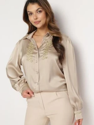 Beżowa Satynowa Koszula z Kołnierzykiem Ozdobiona Cyrkoniami i Perełkami Classa elsa.m by may