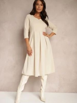 Beżowa Sukienka o Rozkloszowanym Kroju z Rękawem Długości 3/4 Nomini lovery