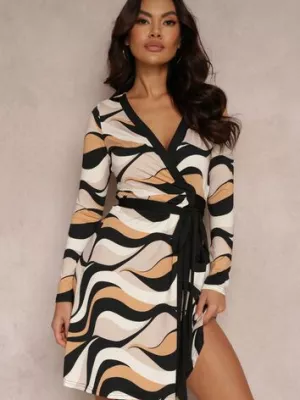 Beżowa Sukienka Wzorzysta i Kopertowa z Wiązanym Paskiem Athora by swan