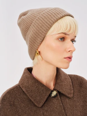 Beżowa wełniana czapka z domieszką kaszmiru TARANKO