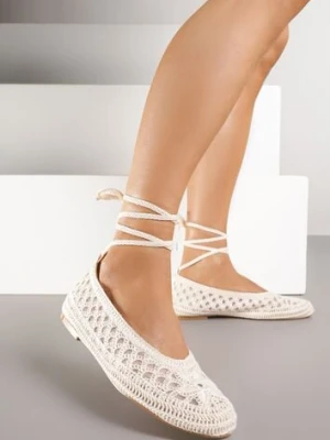 Beżowe Balerinki Vices z Szydełkową Cholewką i Wiązaniem Wokół Kostki Ernelia
