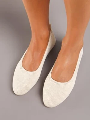 Beżowe Balerinki z Elastyczną Cholewką Lililena