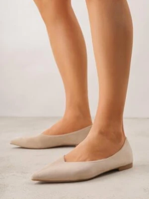 Beżowe Balerinki z Imitacji Zamszu z Noskiem w Szpic Egynome