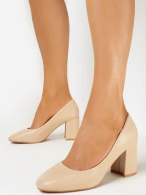 Beżowe Czółenka na Słupku Isan