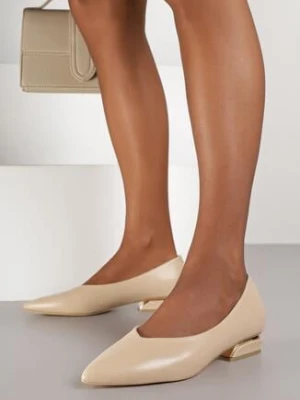 Beżowe Czółenka Vices ze Skórzaną Wkładką Zdobione Metaliczną Aplikacją Daisse