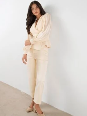 Beżowe Eleganckie Spodnie Garniturowe VICES z Kieszeniami Zervia