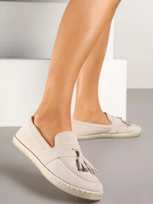 Beżowe Espadryle Ozdobione Frędzlami na Nosku Wanelis via giulia