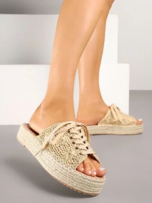 Beżowe Klapki na Grubej Podeszwie z Plecionki Zdobione Tweedem i Sznurowaniem Nevalissa ciaodeo