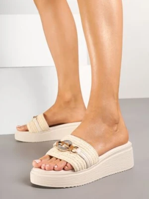 Beżowe Klapki na Koturnie z Metaliczną Ozdobą Norvesin