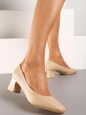 Beżowe Klasyczne Czółenka na Obcasie Wykończone Kwadratowym Noskiem Zannesti