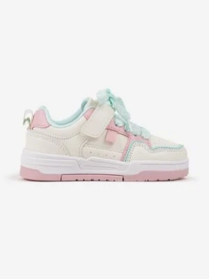 Beżowe Płaskie Buty Sportowe Sneakersy ze Sznurowaniem i Perforacją Avanelis