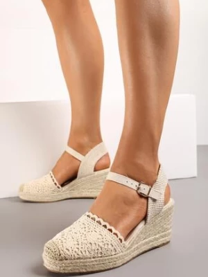 Zdjęcie produktu Beżowe Sandały Espadryle z Plecionym Koturnem i Ażurowym Noskiem Soonia