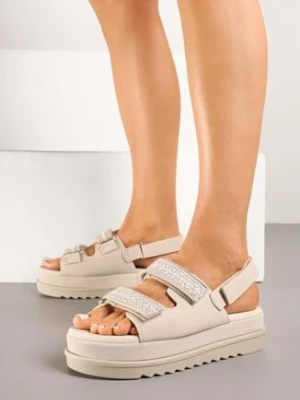 Beżowe Sandały na Grubej Podeszwie z Zapięciem na Rzep i Ozdobnym Haftem Soricca givana