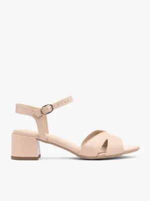 Beżowe sandały na klocku Ryłko