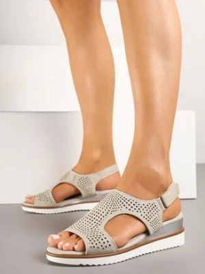 Beżowe Sandały na Koturnie ze Skórzaną Wkładką Ozdobione Perforacją Dovialina haver