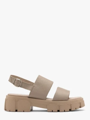 Beżowe sandały na masywnym spodzie Ryłko