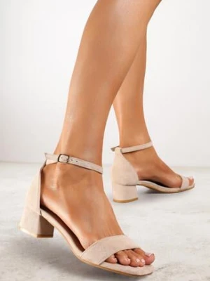 Beżowe Sandały na Niewysokim Słupku z Imitacji Zamszu Effila vices