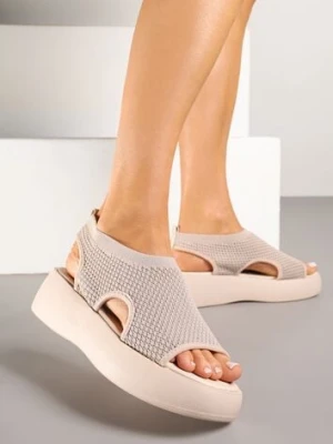 Beżowe Sandały na Platformie z Elastyczną Cholewką Nilitea givana