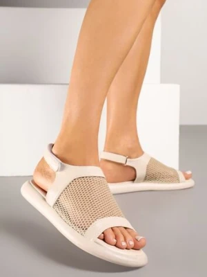 Beżowe Sandały Ozdobione Siateczką Nilisca givana