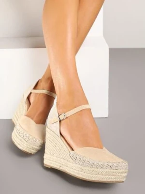 Beżowe Sandały Typu Espadryle na Plecionym Koturnie Tervanis givana