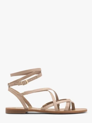 Beżowe sandały typu japonki Ryłko