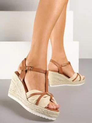 Beżowe Sandały Vices na Koturnie z Plecionką i Metaliczną Ozdobą Neolainora