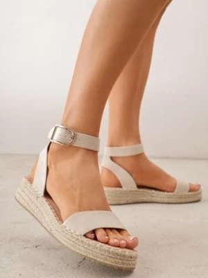 Beżowe Sandały VICES na Plecionej Platformie z Paskiem Wokół Kostki Daphelsa