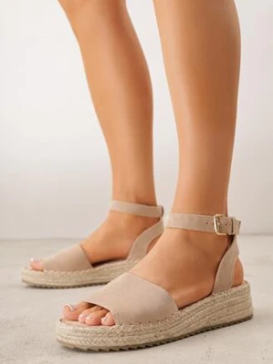 Beżowe Sandały VICES z Imitacji Zamszu na Niskim Koturnie z Plecionki Miralyn