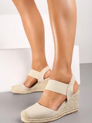Zdjęcie produktu Jasnobeżowe Sandały z Plecionką na Koturnie w Stylu Espadryli Laxisa Beżowy