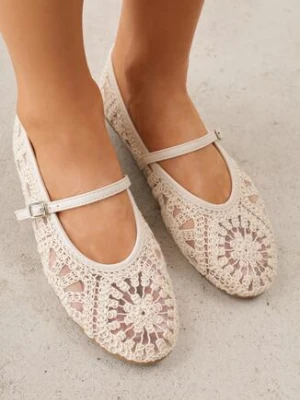 Beżowe Siateczkowe Balerinki Boho z Paskiem z Klamerką Zdobione Plecionką Calironei